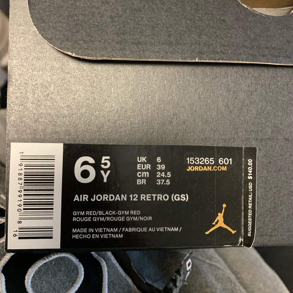 Jordan 12s Gym Red - Picture 9 of 9